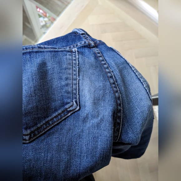 Citizens of Humanity Racer Skinny Jean. Low rise. Size 26. - Picture 7 of 8